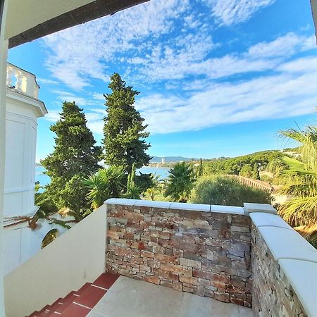 Villa-Chateau Les Terrasses - Tamaris, Plage Des Sablettes, Mer Au Bas De La Propriete Ла-Сейн-сюр-Мер Екстер'єр фото