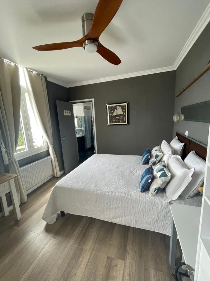 Villa-Chateau Les Terrasses - Tamaris, Plage Des Sablettes, Mer Au Bas De La Propriete Ла-Сейн-сюр-Мер Екстер'єр фото