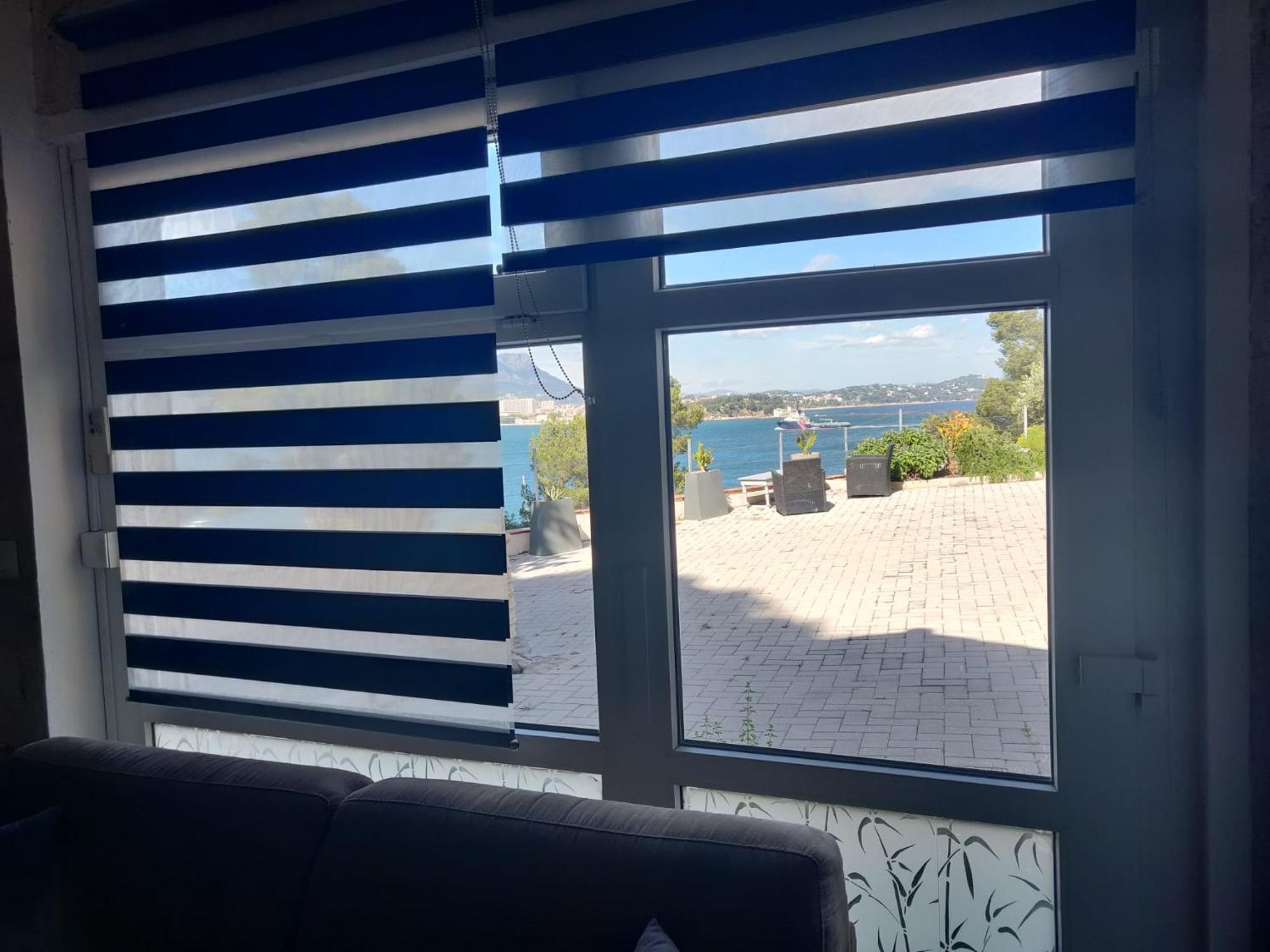 Villa-Chateau Les Terrasses - Tamaris, Plage Des Sablettes, Mer Au Bas De La Propriete Ла-Сейн-сюр-Мер Екстер'єр фото